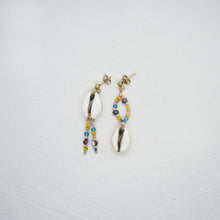 Lade das Bild in den Galerie-Viewer, BAIA MISMATCHED EARRINGS