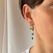 Lade das Bild in den Galerie-Viewer, I BELIEVE IN UNIVERSE MISMATCHED EARRINGS