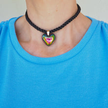 Load image into Gallery viewer, HEARTBREAKER NECKLACE