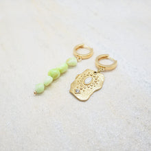 Lade das Bild in den Galerie-Viewer, IBIZA MISMATCHED EARRINGS