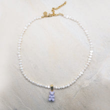 Lade das Bild in den Galerie-Viewer, NOSTALGIC BEAR NECKLACE LIGHT GREEN