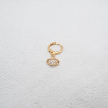 Lade das Bild in den Galerie-Viewer, OUTER SPACE HOOP