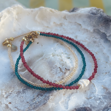 Load image into Gallery viewer, Colorful Armband pink Muschel, beige, petrol Solo Io Studio
