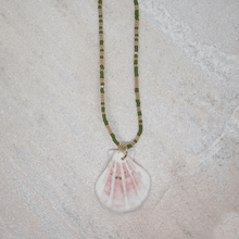 Lade das Bild in den Galerie-Viewer, UBUD NECKLACE
